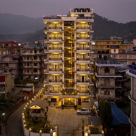 Hotel White Pearl Pokhara Esterno foto