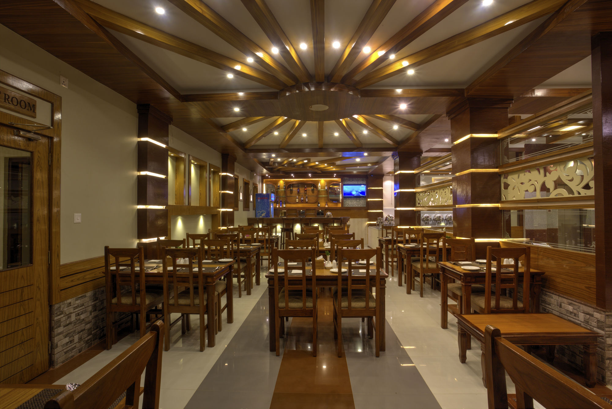 Hotel White Pearl Pokhara Esterno foto