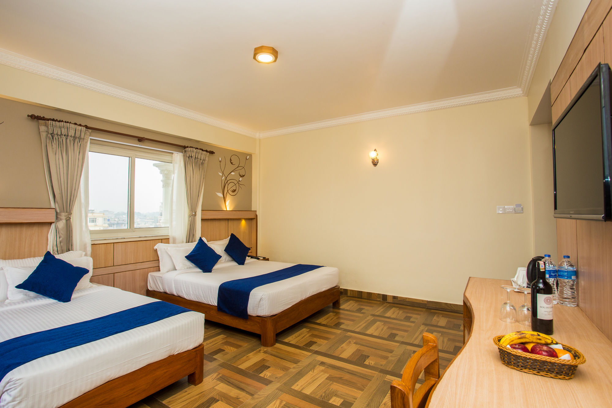Hotel White Pearl Pokhara Esterno foto